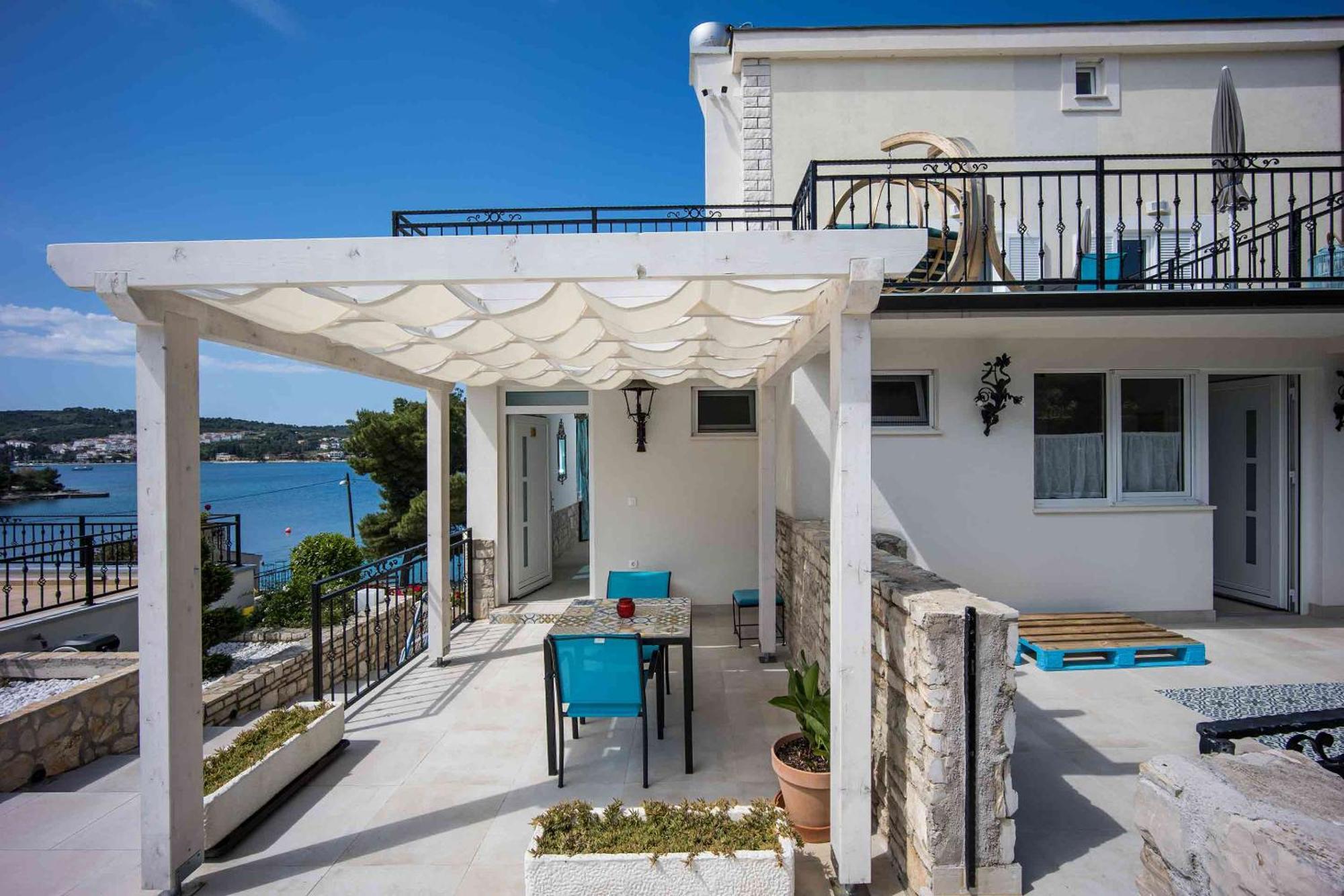 Boutique Guesthouse Sveti Petar, On The Beach, Heated Pool & Boat Berth - Adult Only Nečujam Chambre photo